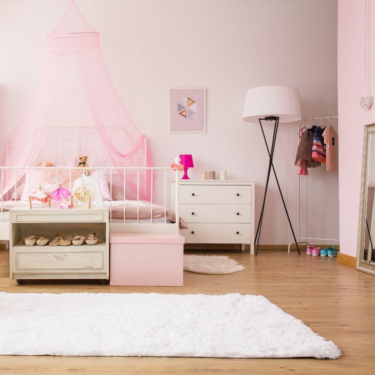 White Long Pile Shaggy Rug