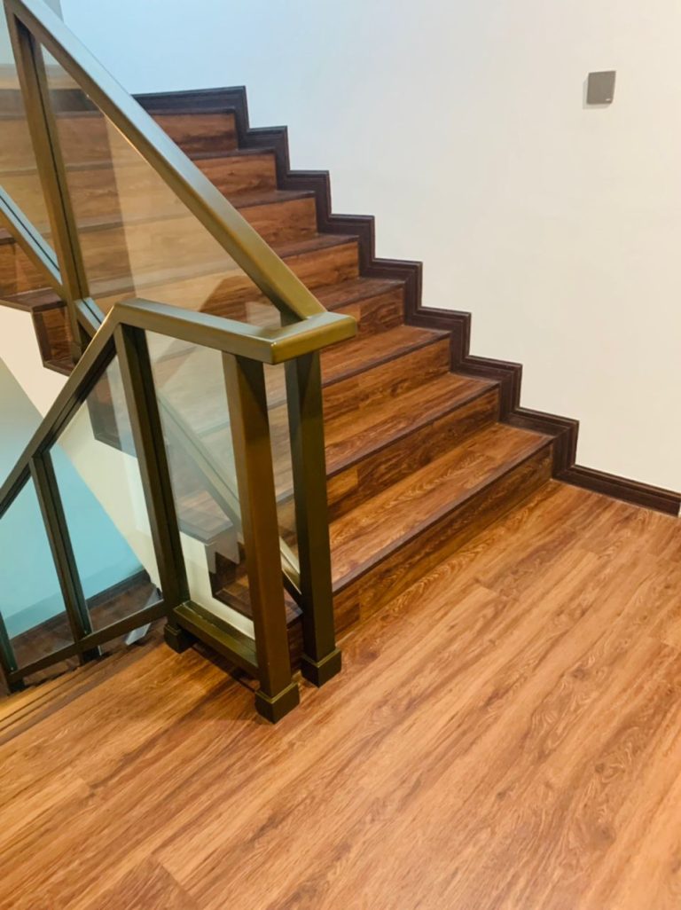 DARK WALNUT