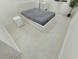 BLEACHED PINE WOOD