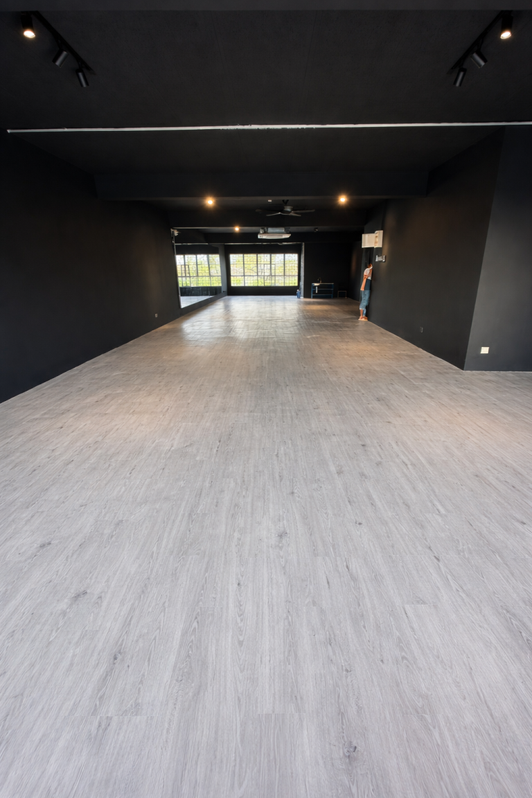 WHITE OAK